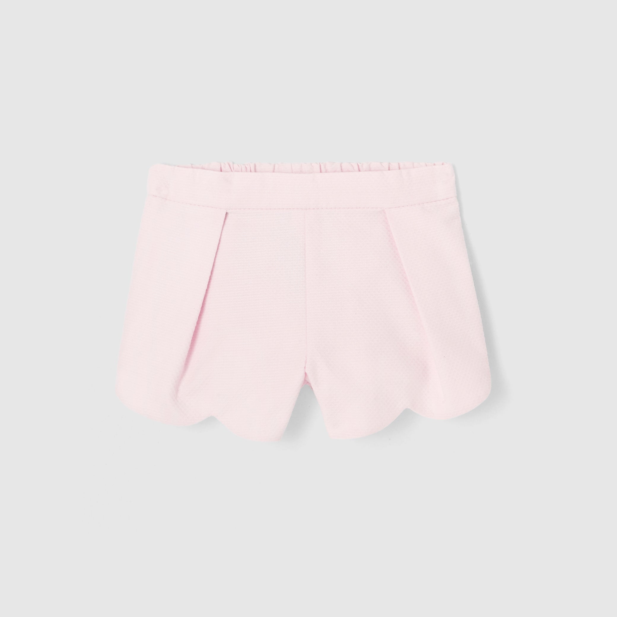 Toddler girl scalloped shorts