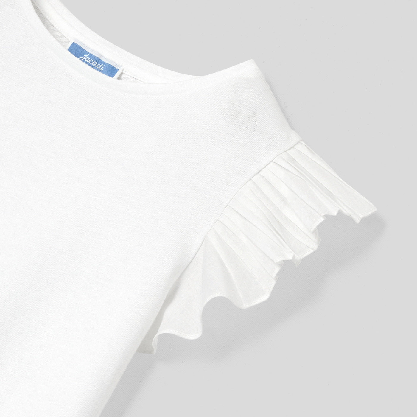 Girl t-shirt with ruffled sleeves
