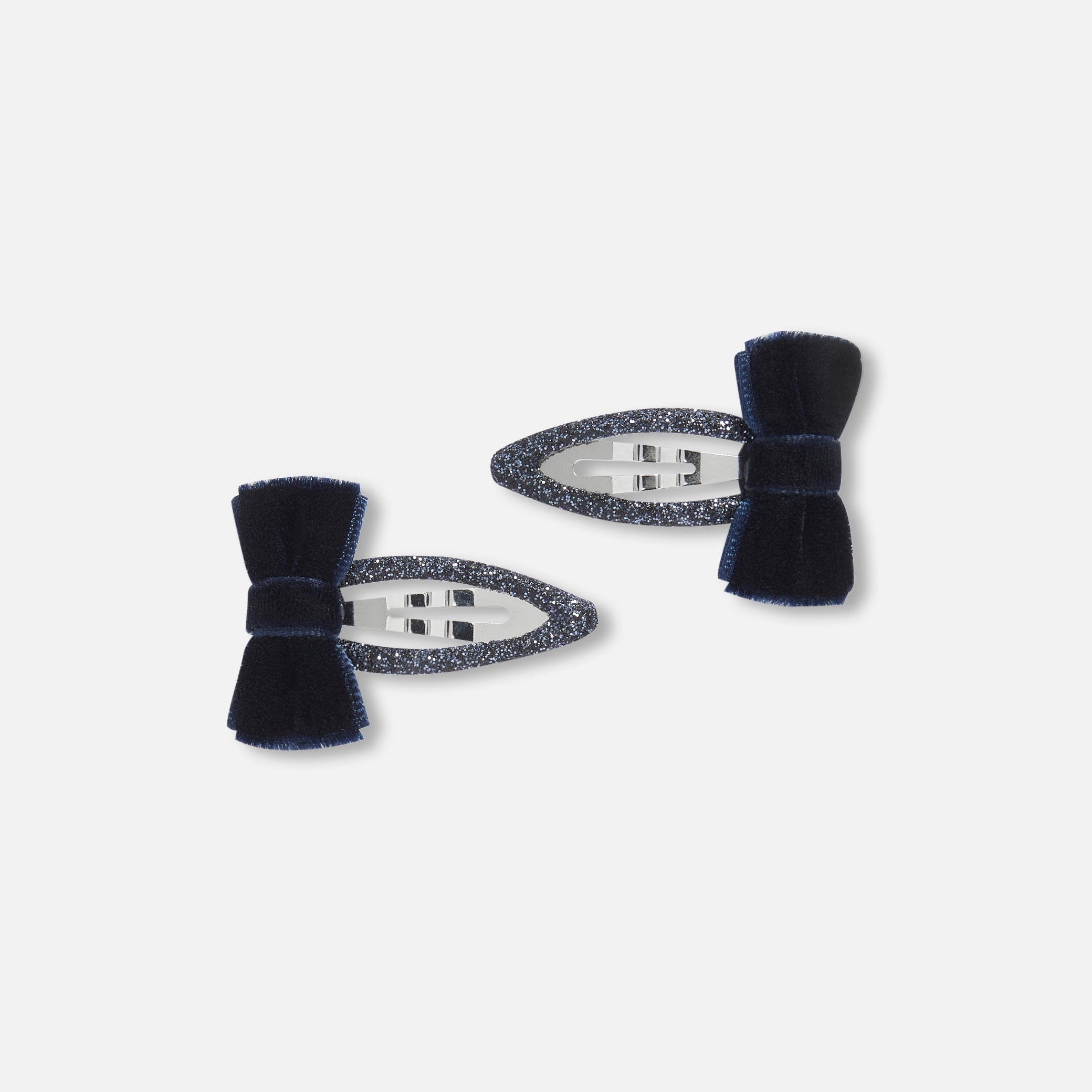 Baby girl duo of clips