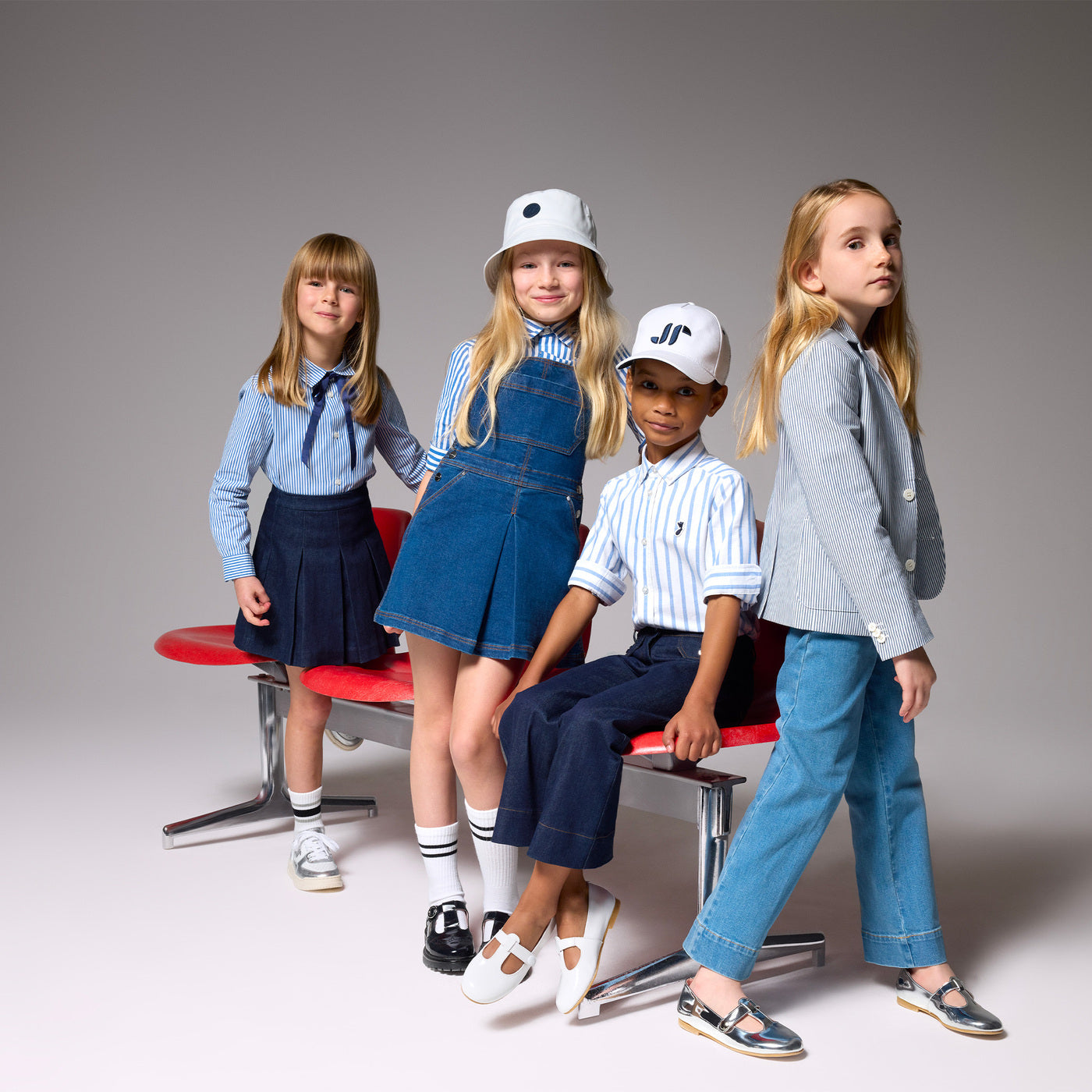 Girl denim dungaree dress