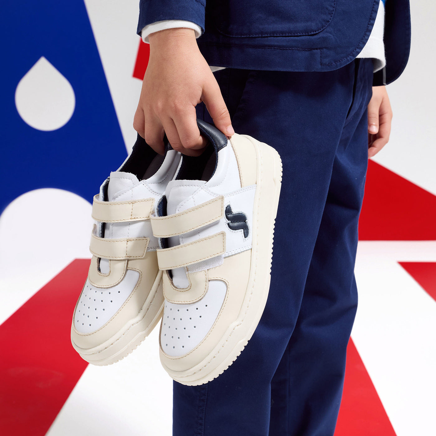 Boy lightweight twill chino trousers