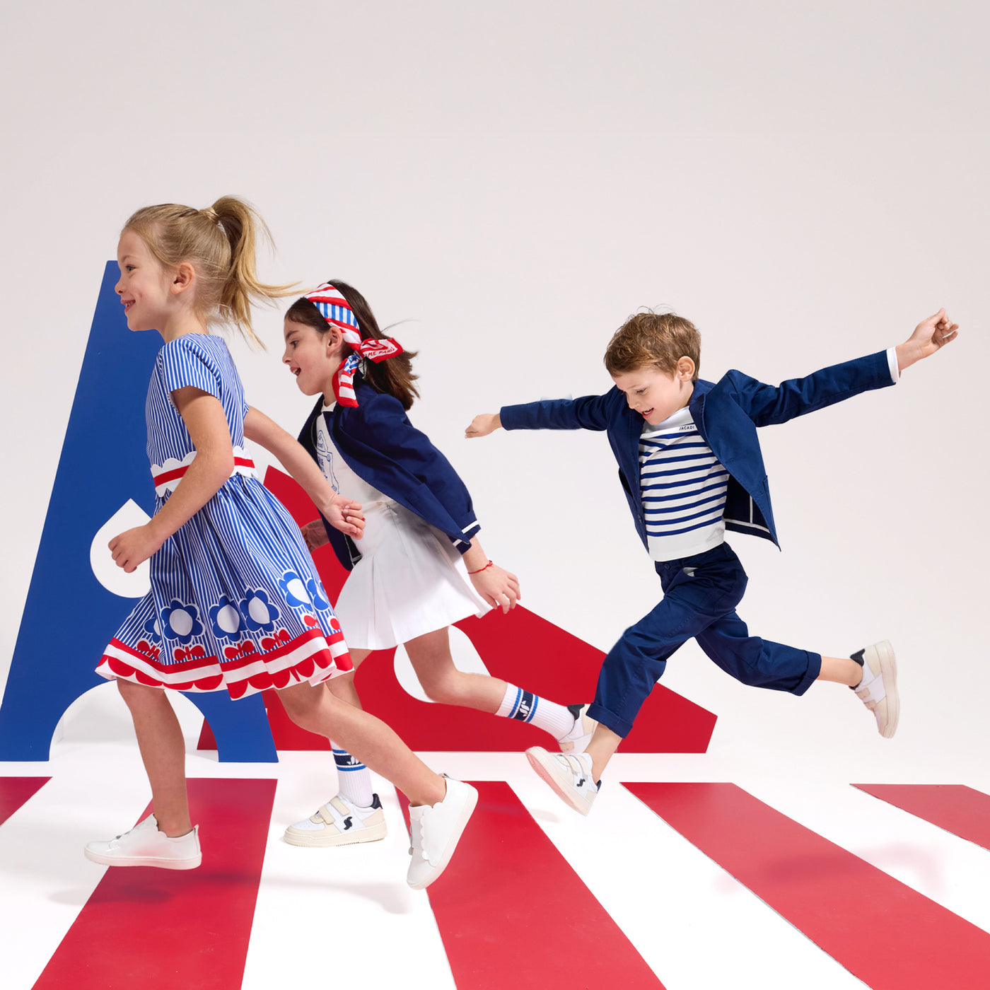 Boy lightweight twill chino trousers