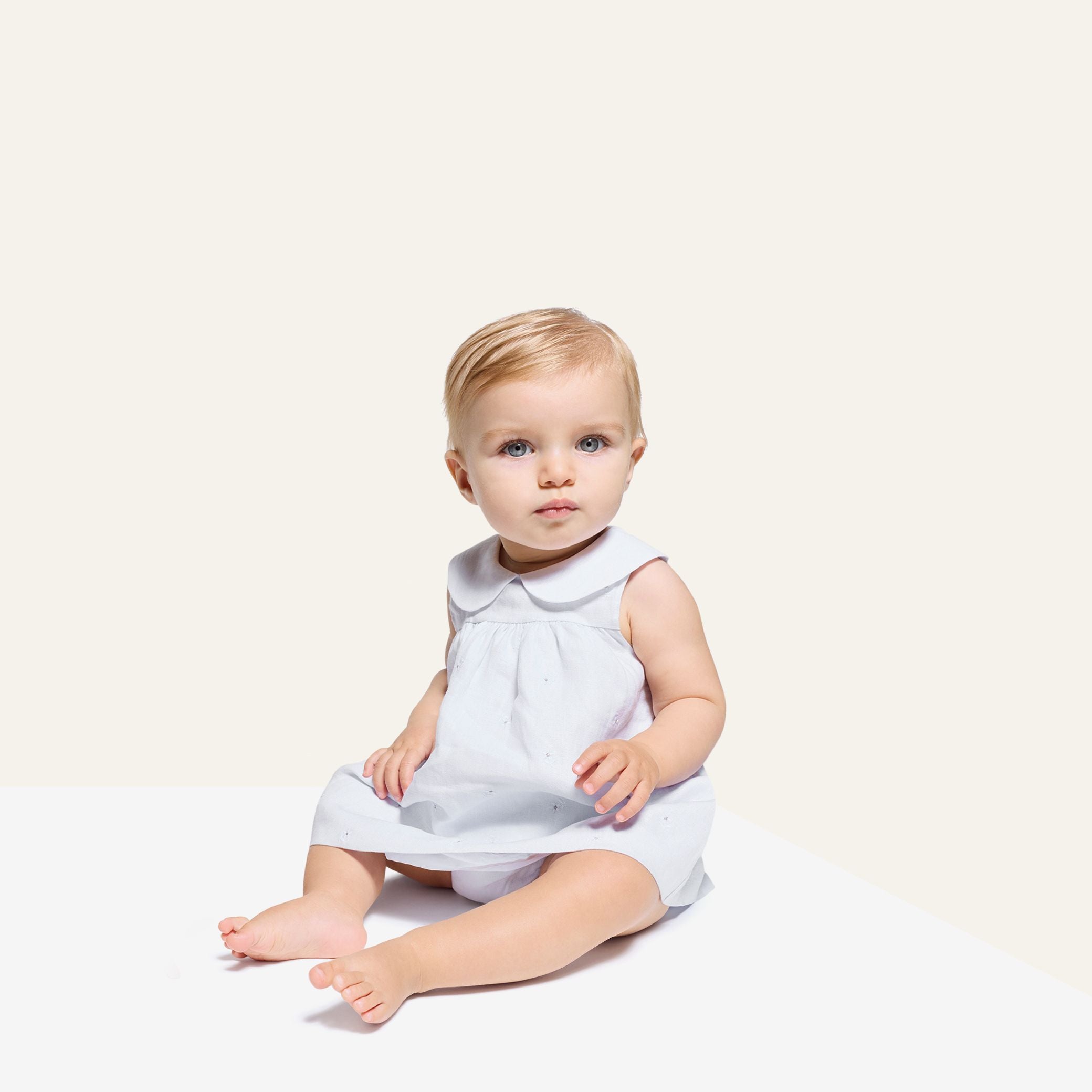 Baby girl dress in linen