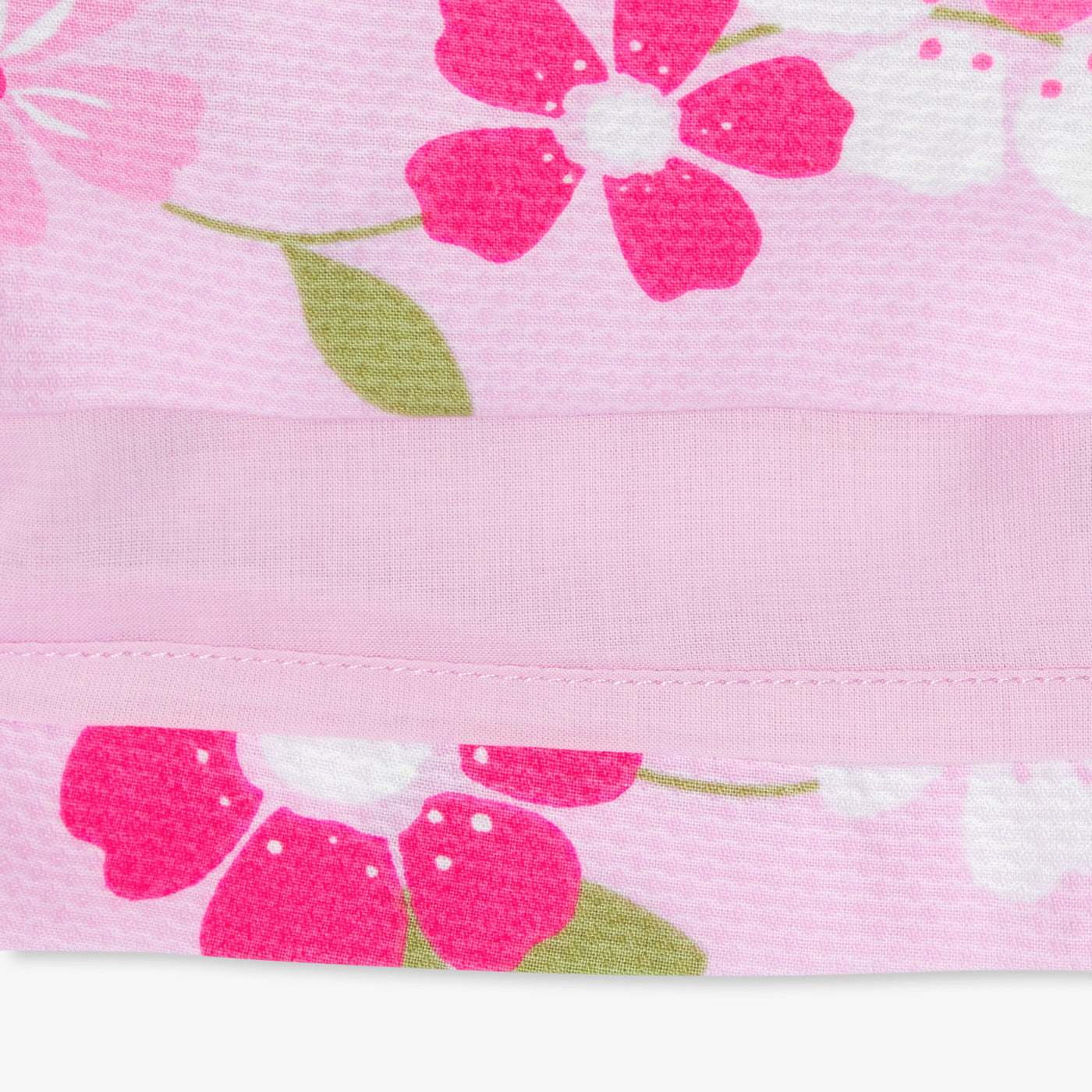 Baby girl dress with floral pattern