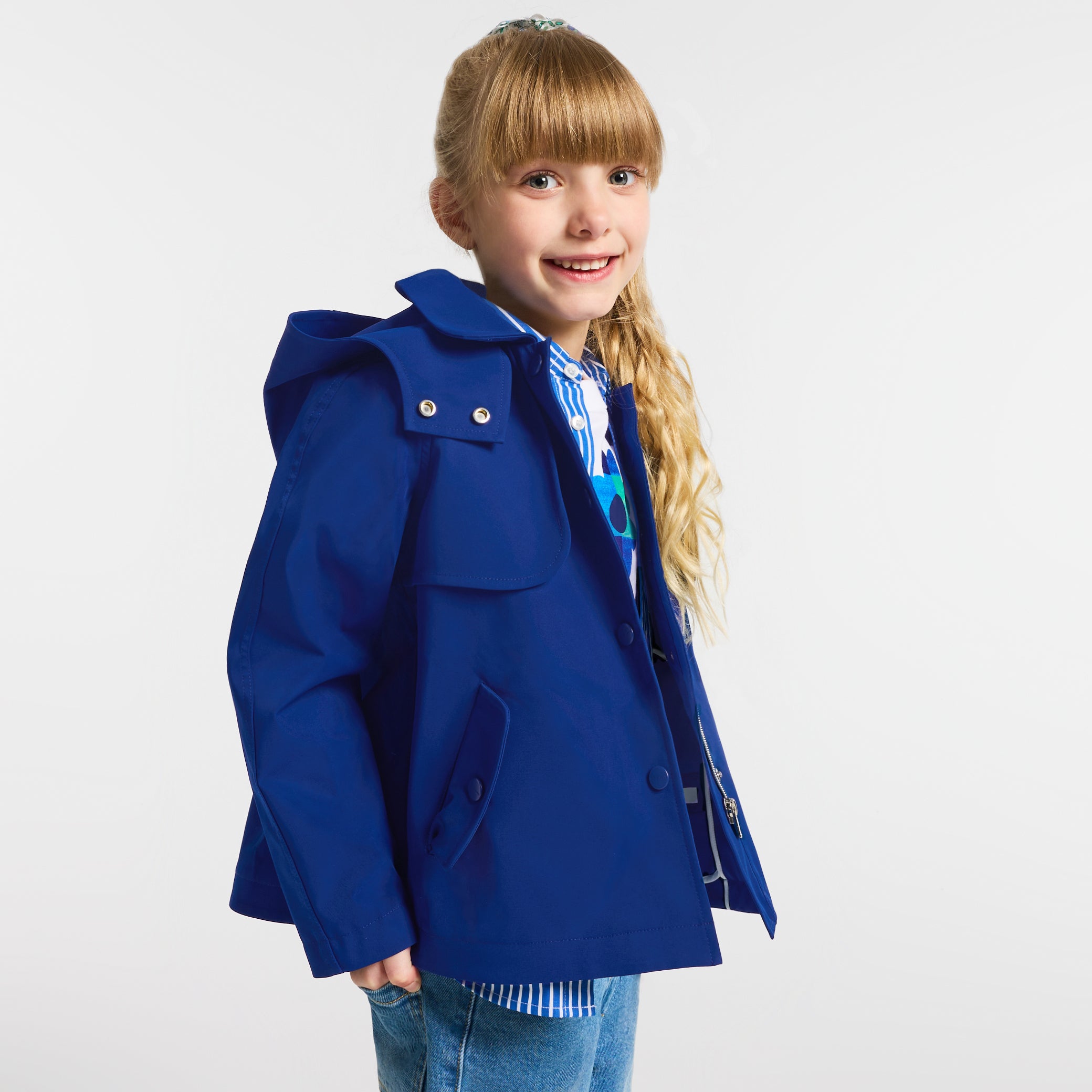 Girl short trench coat