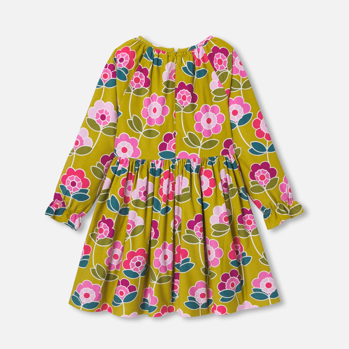 Girl dress in velvet milleraies