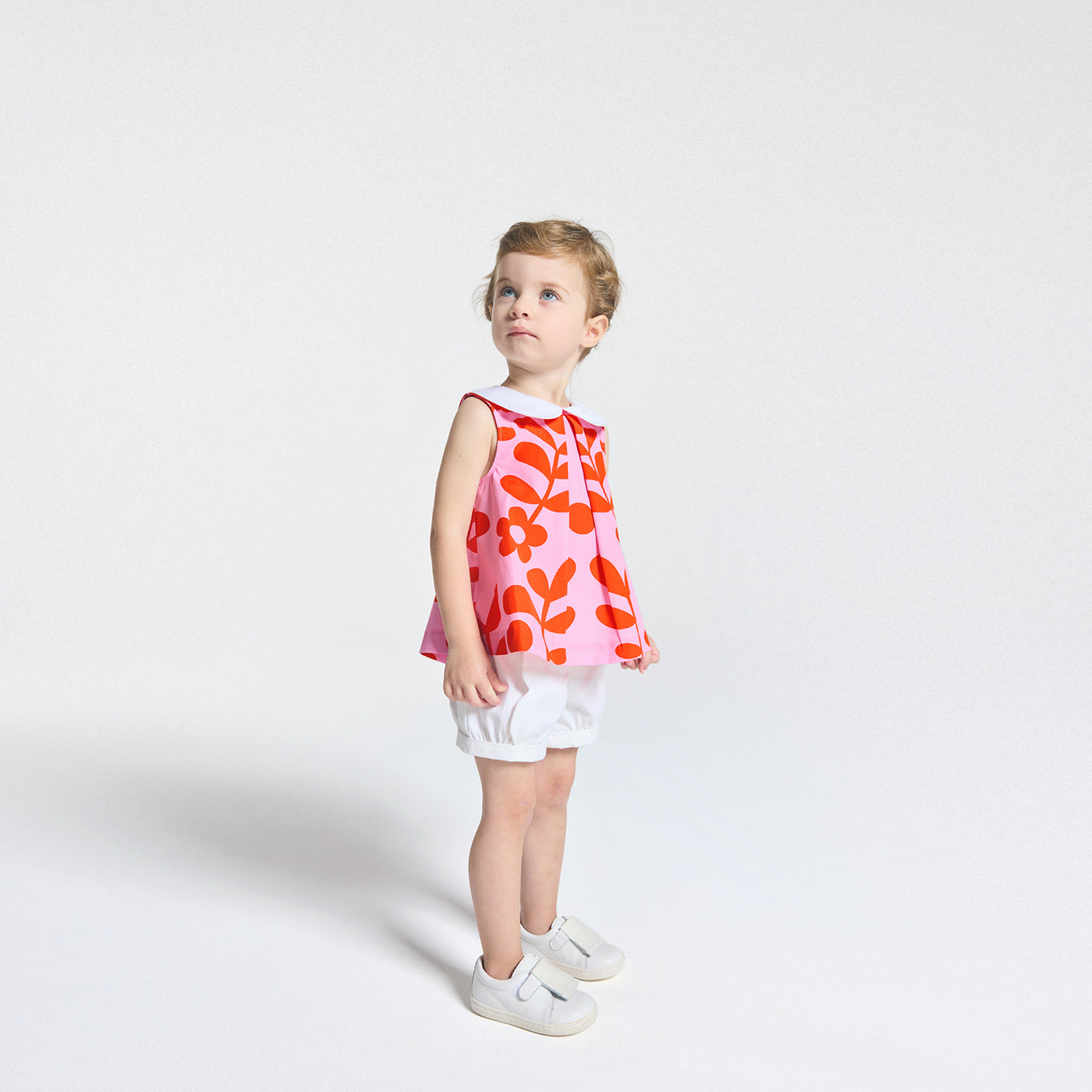 Baby girl sleeveless blouse