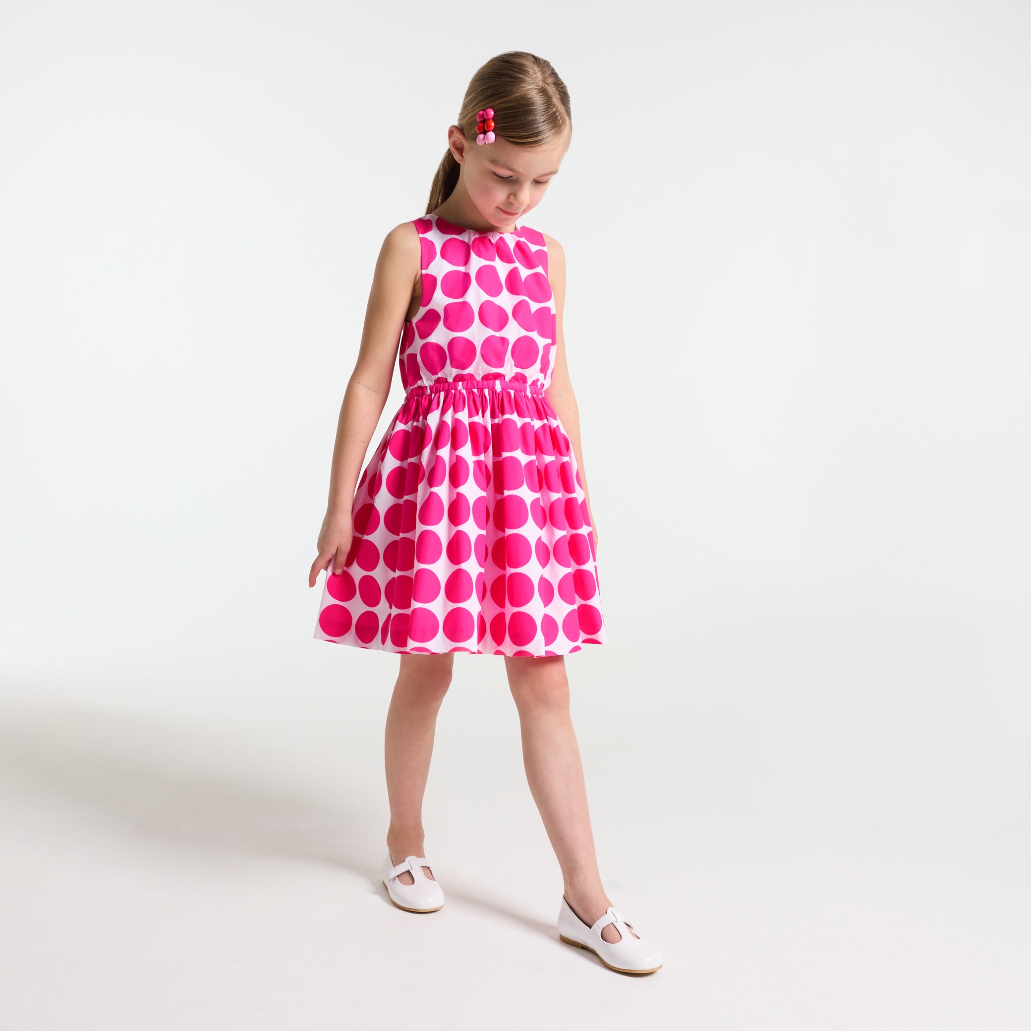 Girl sleeveless dress