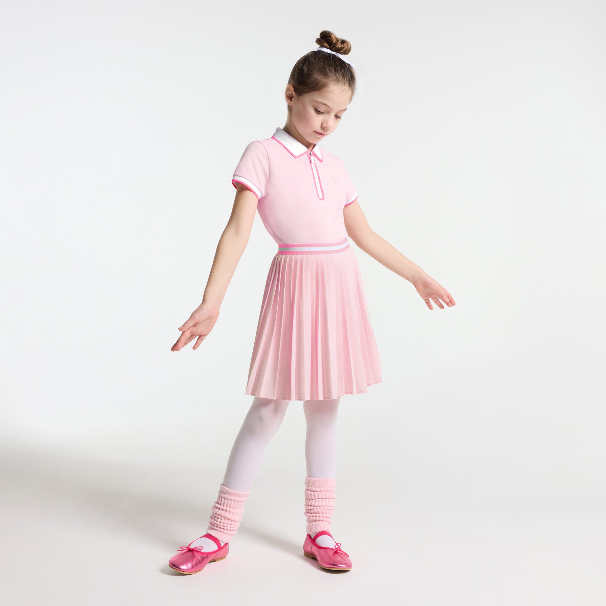 Girl pleated skirt