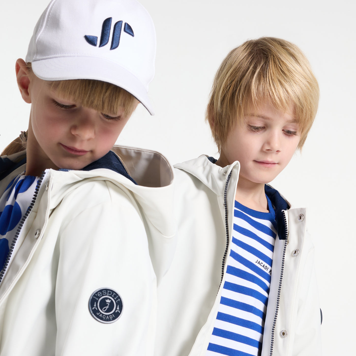 Child water-repellent parka