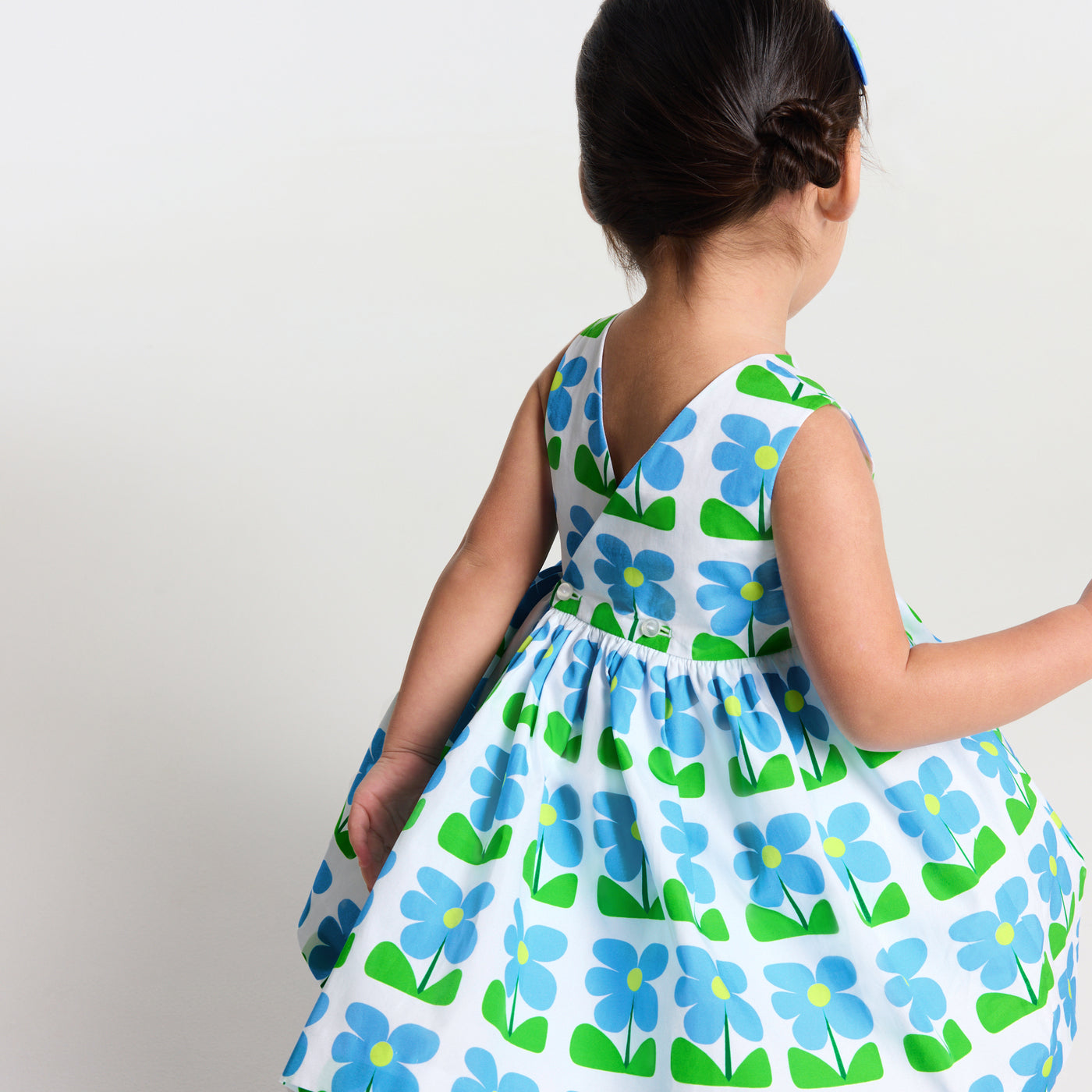 Baby girl sleeveless dress