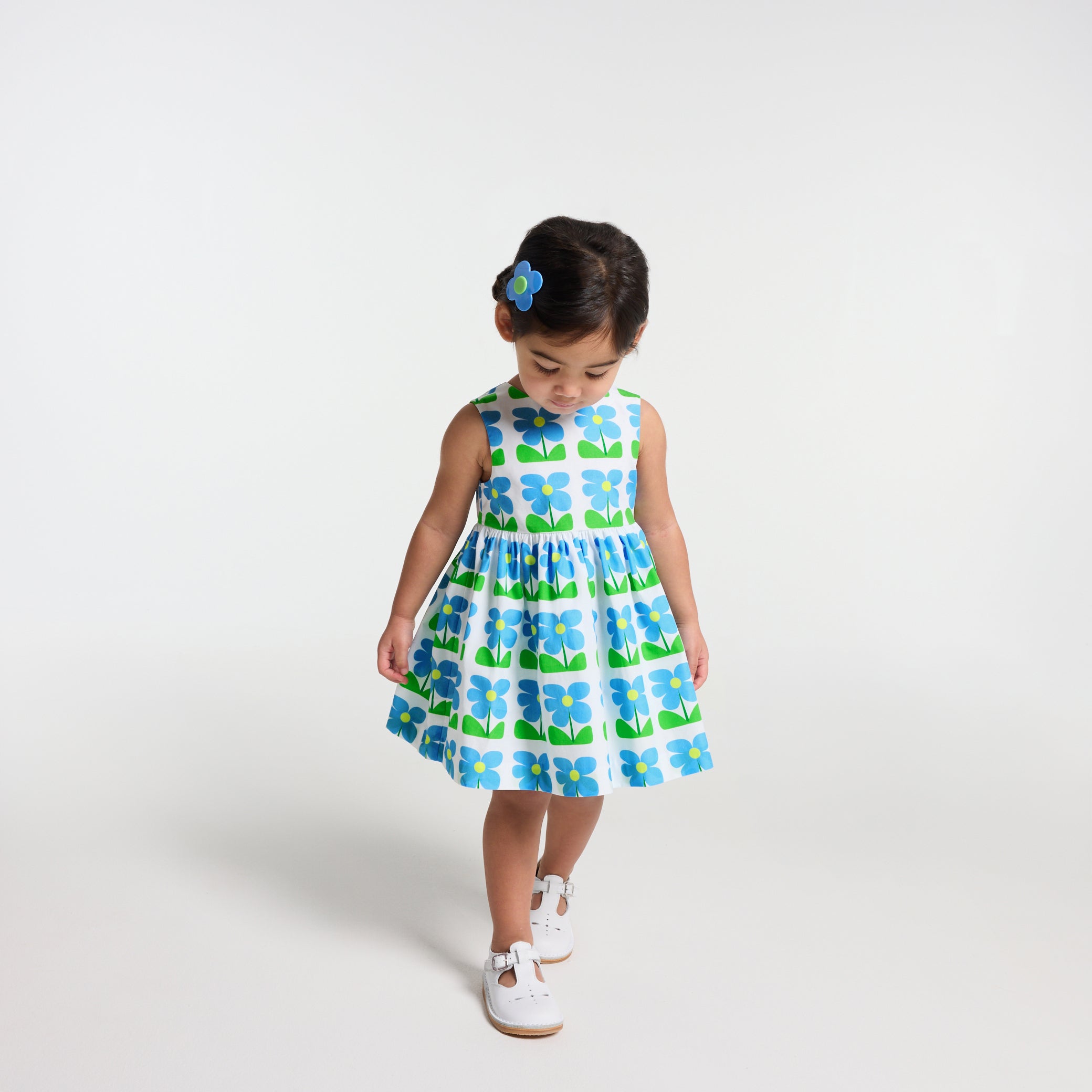 Baby girl sleeveless dress