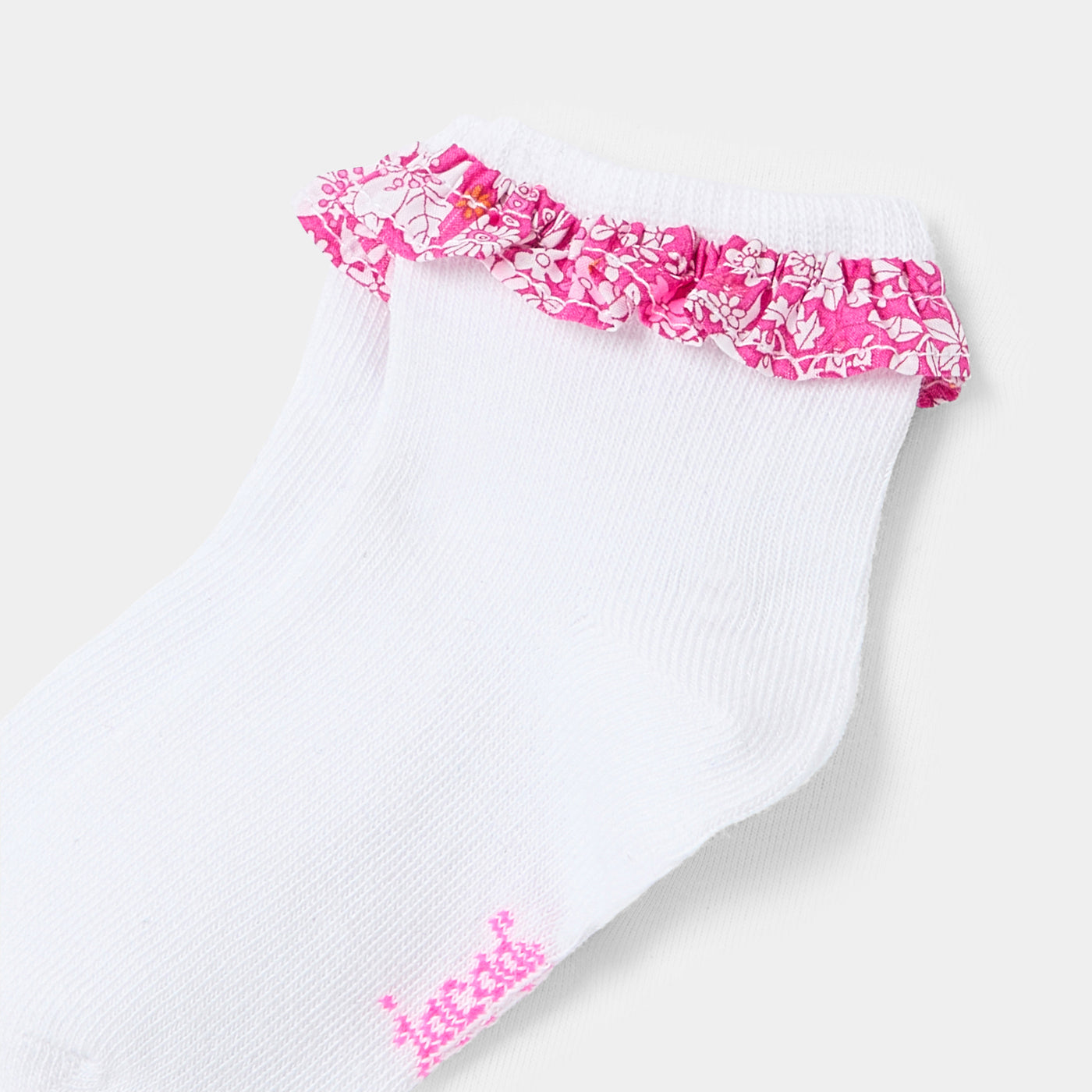 Baby girl ruffled socks