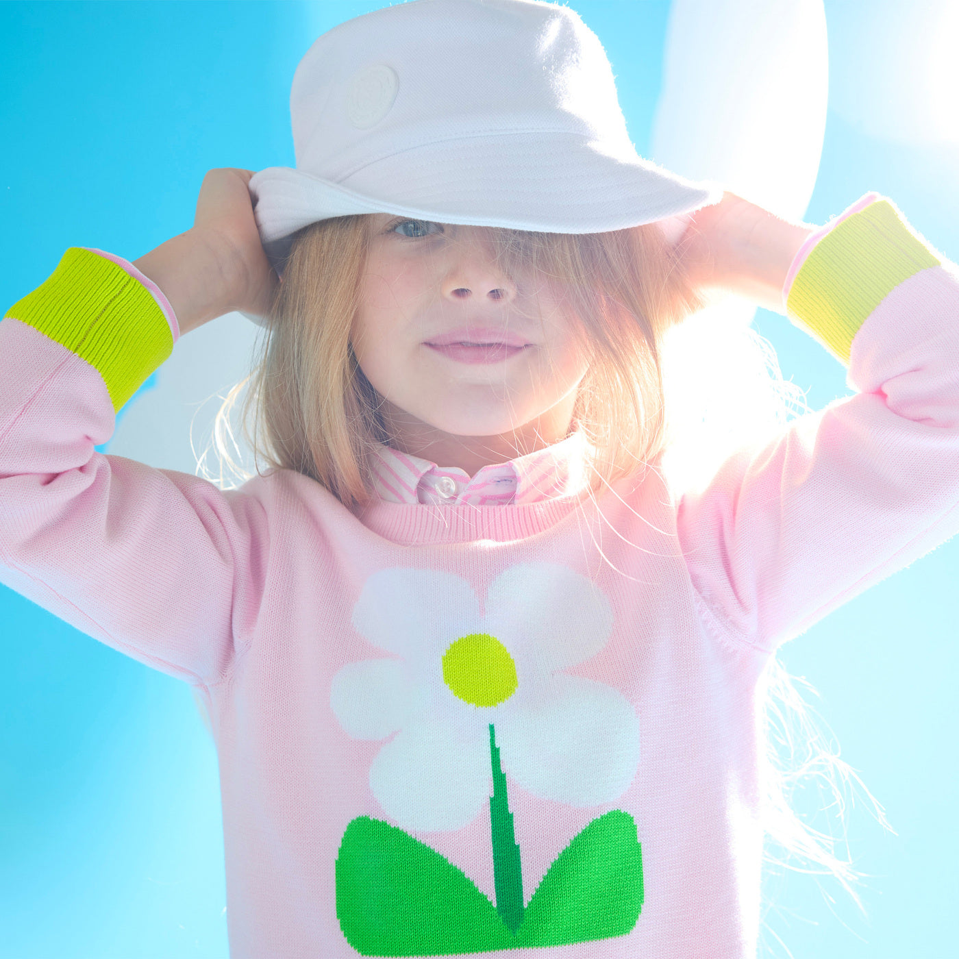 Girl intarsia flower sweater