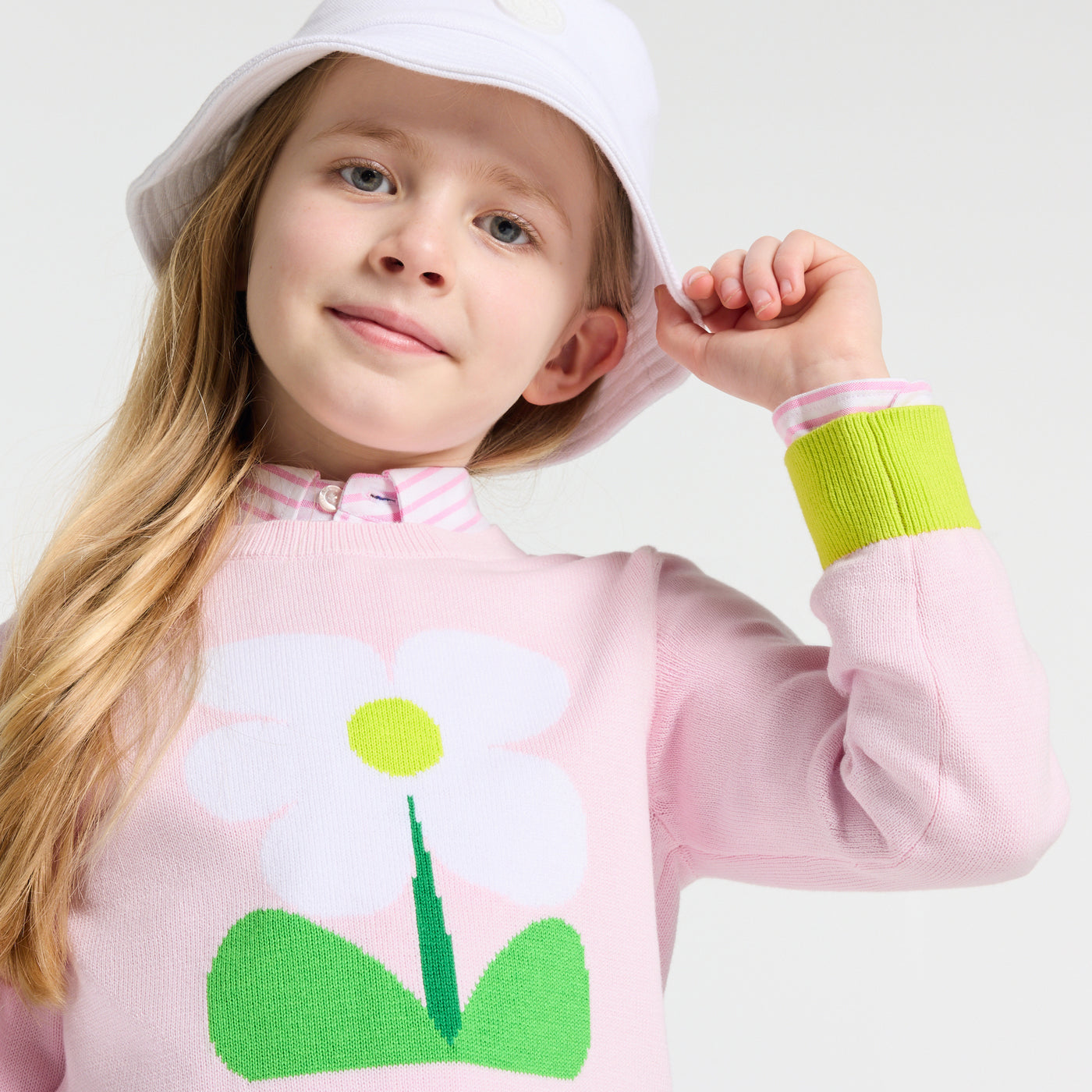 Girl intarsia flower sweater
