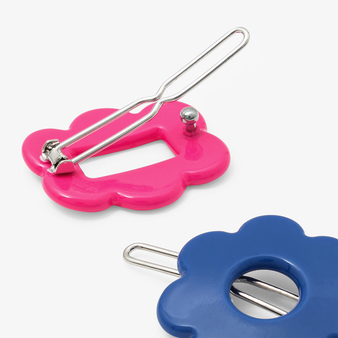 Girl duo of barrettes