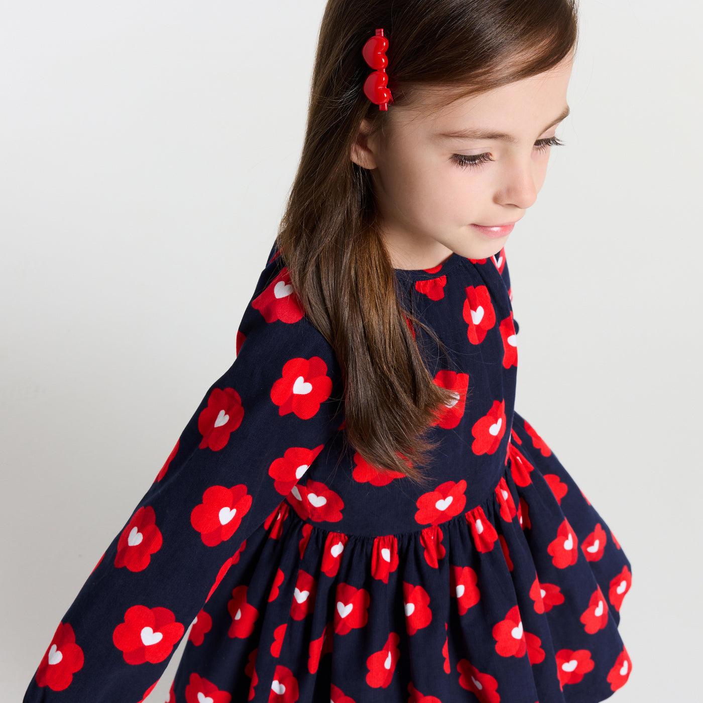 Girl dress in milleraies velvet