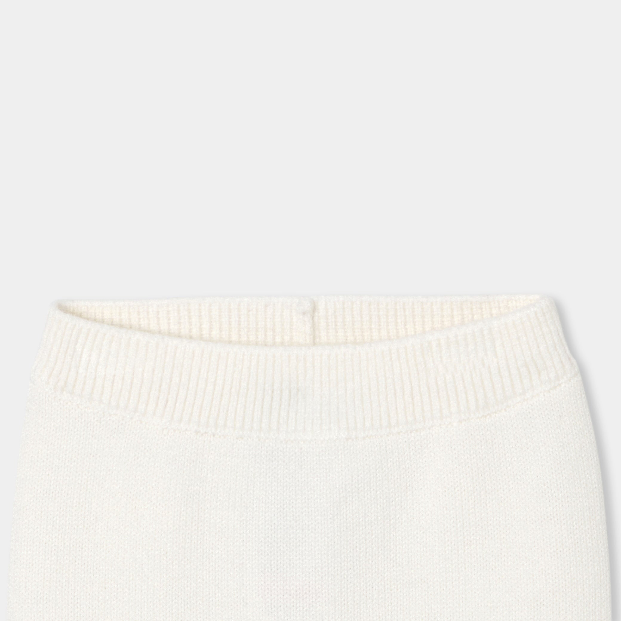 Baby girl knitwear set