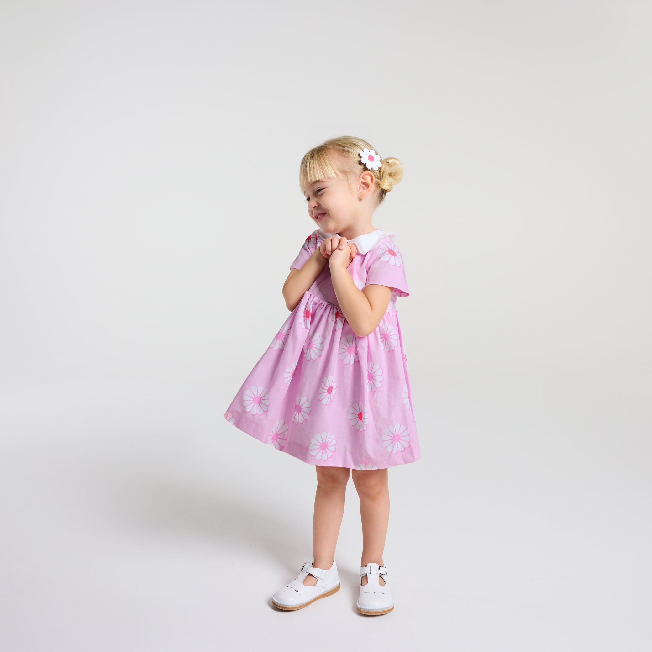 Baby girl cotton dress with floral pattern
