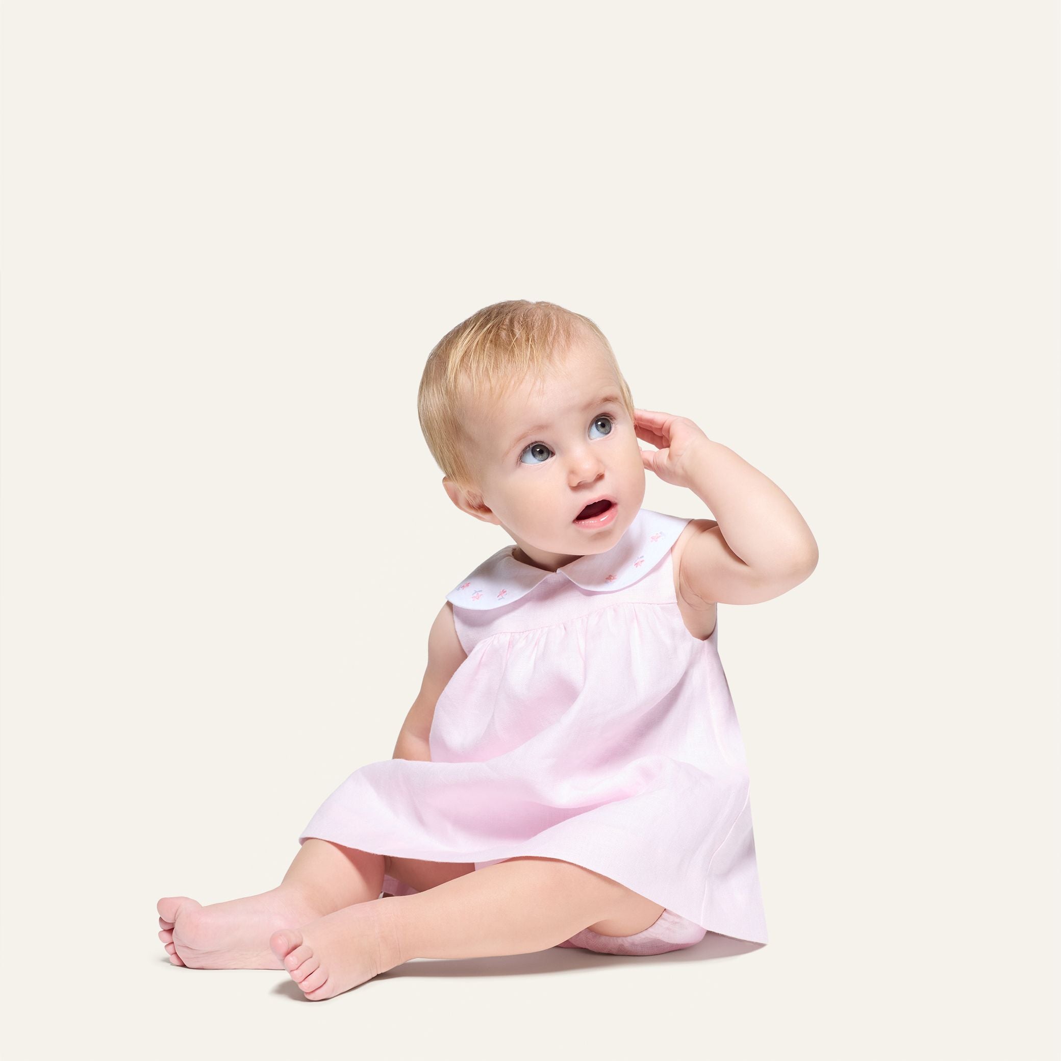 Baby girl dress in linen
