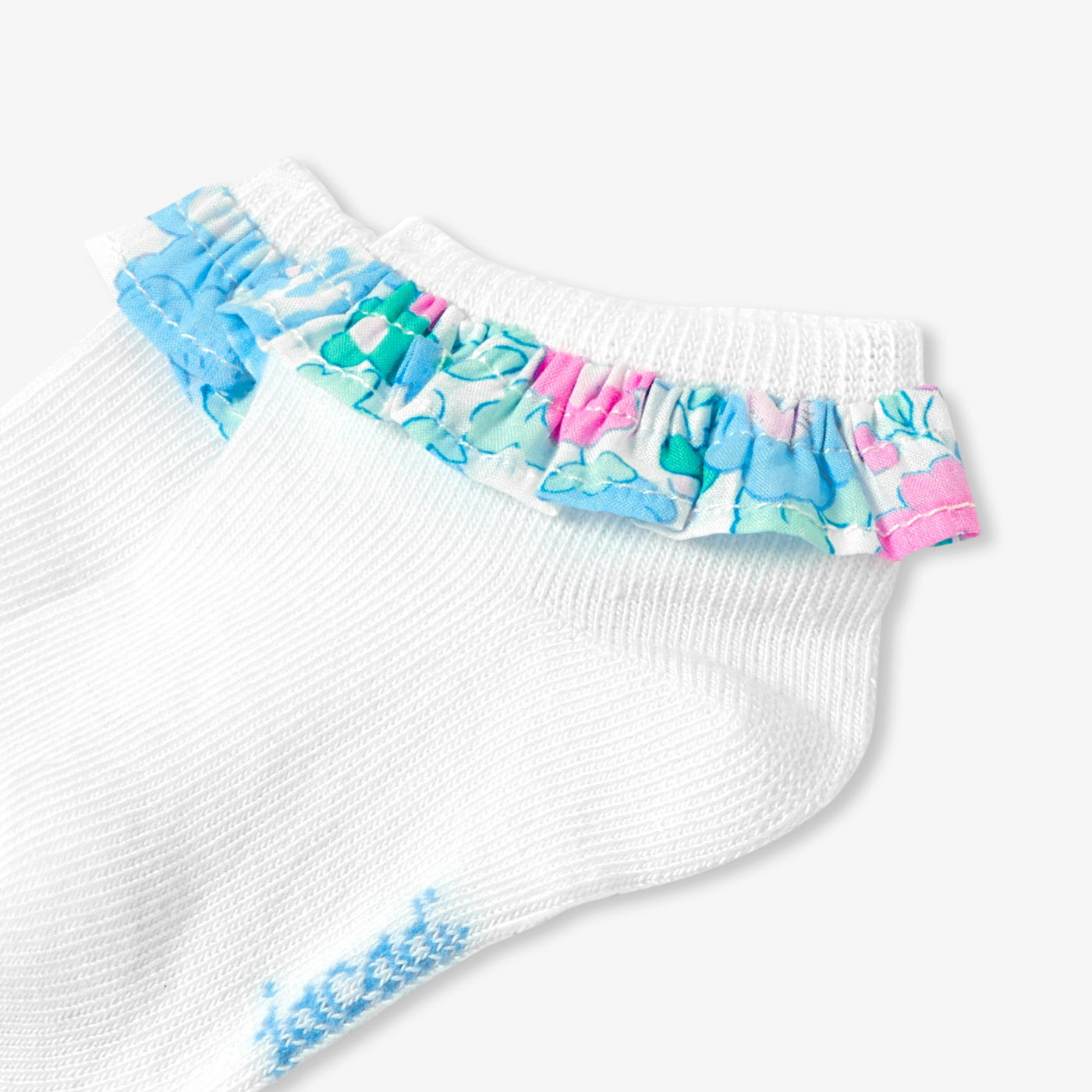 Baby girl socks with ruffles