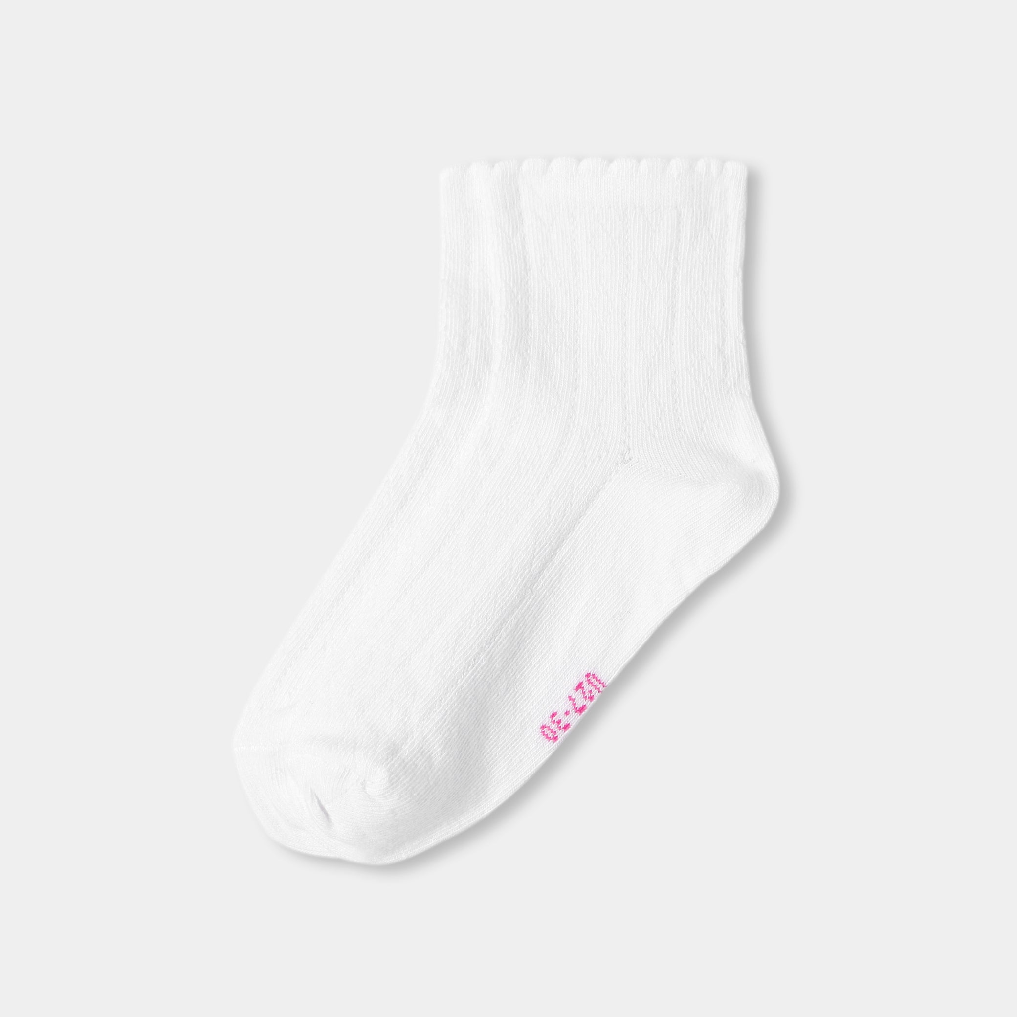 Girl pointelle knit socks