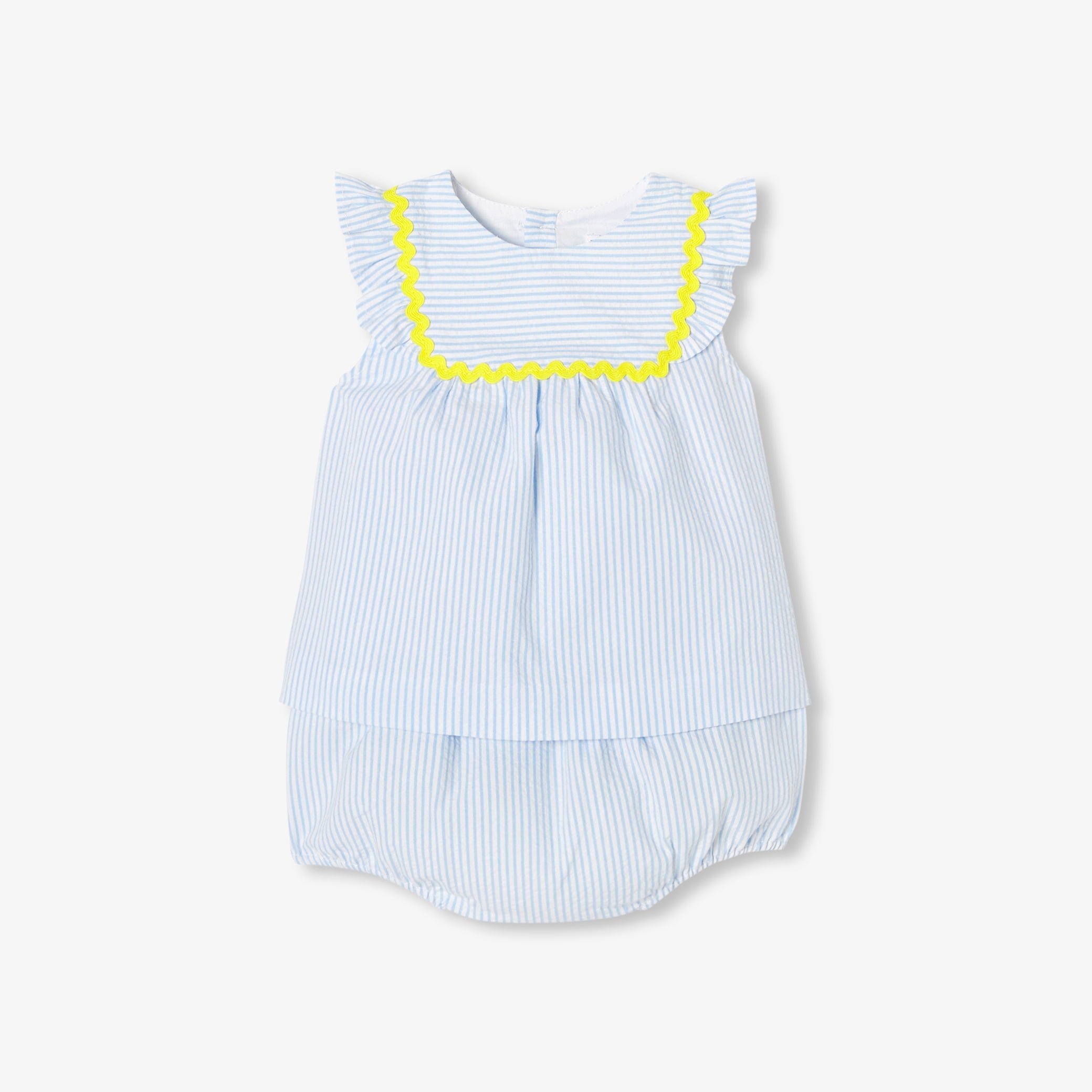 Baby girl outfit in seersucker cotton