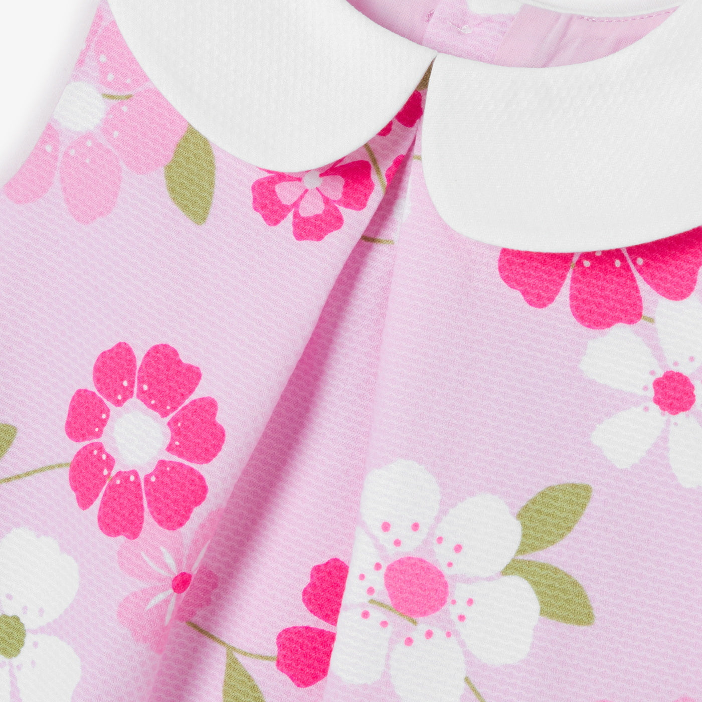 Baby girl dress with floral pattern