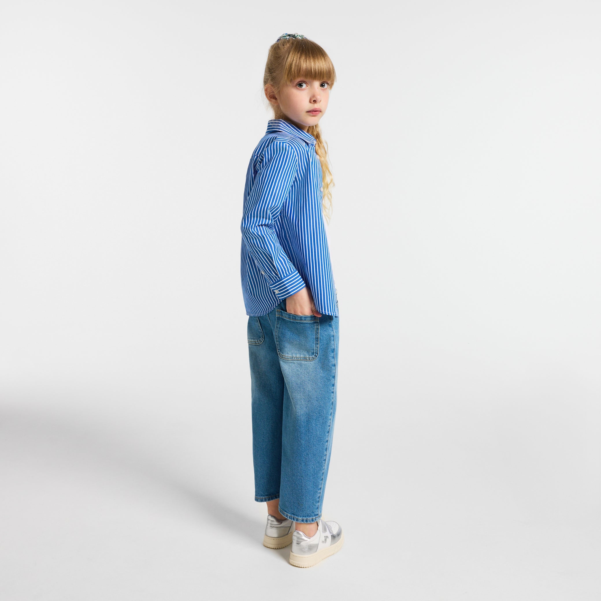 Girl barrel jeans