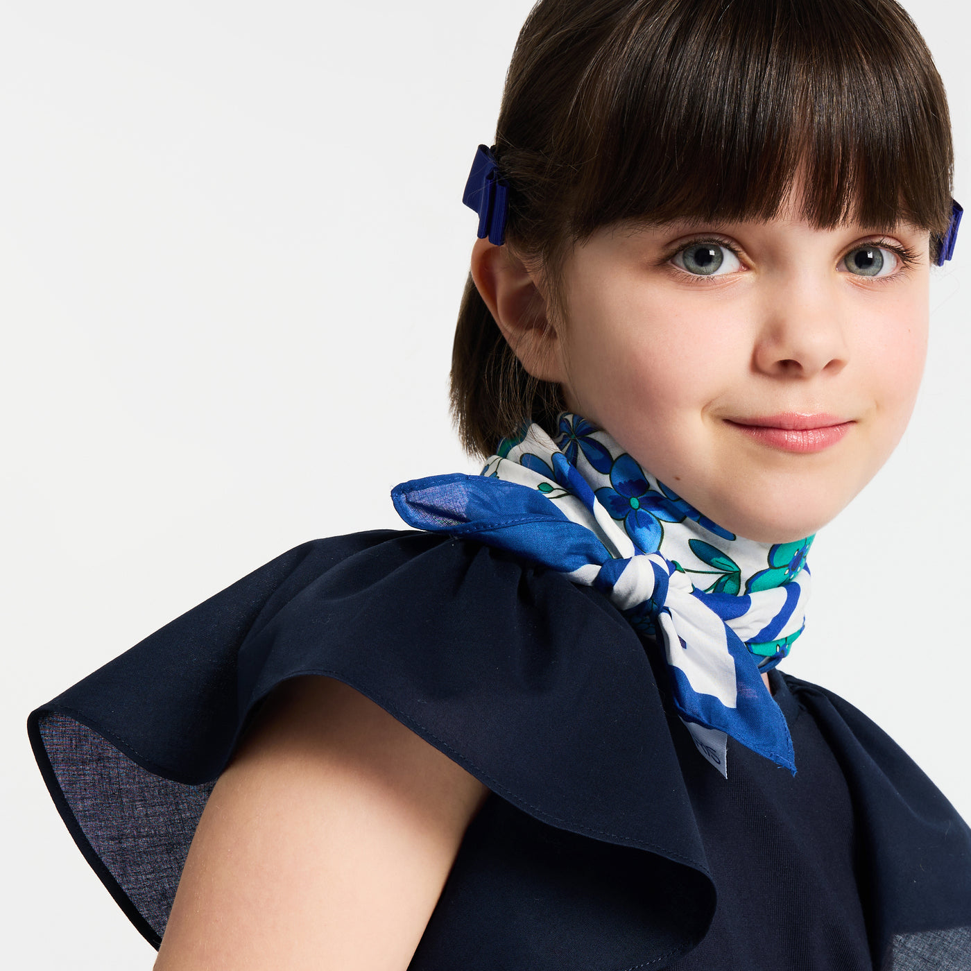 Girl ruffled sleeve T-shirt